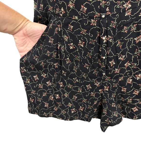 Free People Women's Floral PrintRomper Button‎ Front Short Sleeve Black Size S - Picture 5 of 12